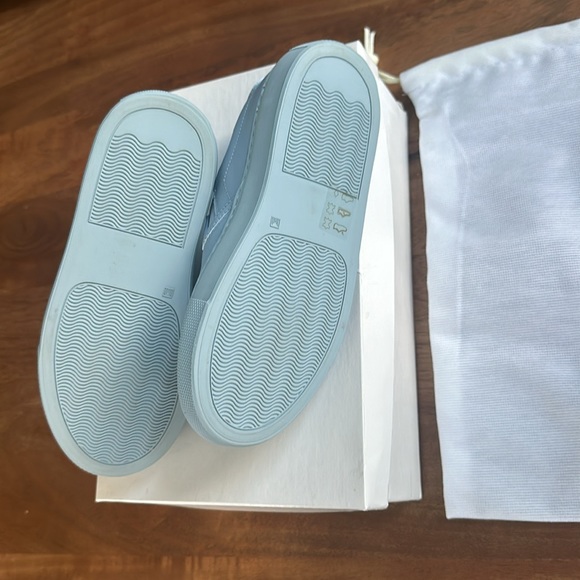 Common Projects kids slip on shoes in power blue - Picture 5 of 7